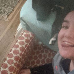 Meet your Posher, Carly